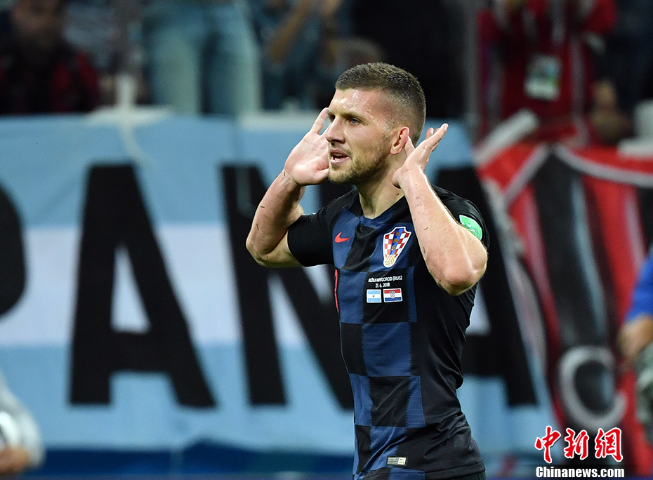  乌迪内斯定位球制胜，战术执行力获赞誉  