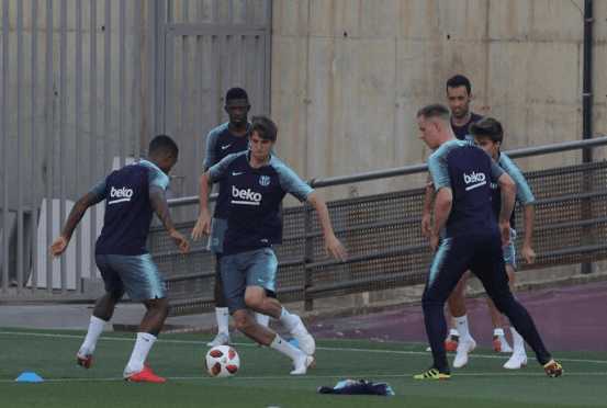  青训小将替补建功，绝杀球点燃主场