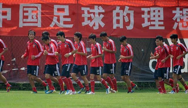  足协新政初显成效，年轻阵容崭露头角