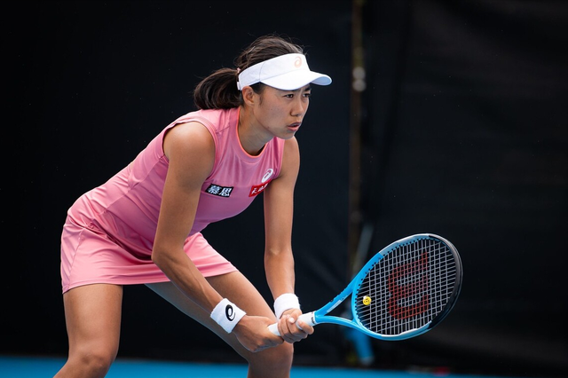  拉杜卡努复出首秀虽败犹显复苏迹象